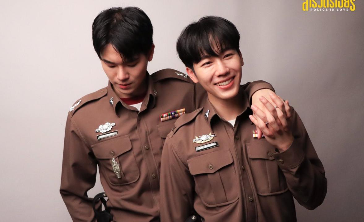 مسلسل الشرطة في الحب Police in Love الحلقة 4 مترجمة
